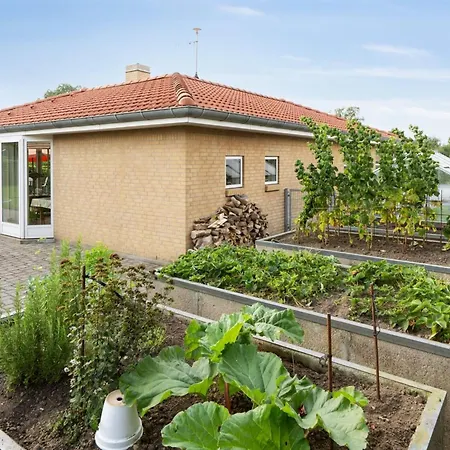 Holiday home Kalli - 100m From The Sea By Interhome Nedre Lysabild
