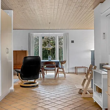 Casa vacanze Kalli - 100m From The Sea By Interhome